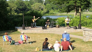 Guests concert eel river lone wolf blog header