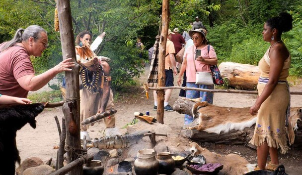 Historic patuxet cooking arbor wampanoag foodways