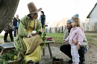 Pilgirm woman plymouth guests thanksgiving