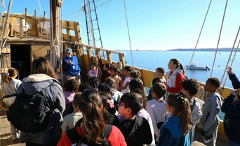 Field trip on board the decks of Mayflower II.