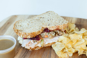 1018 Plentiful Cafe Turkey Gobbler